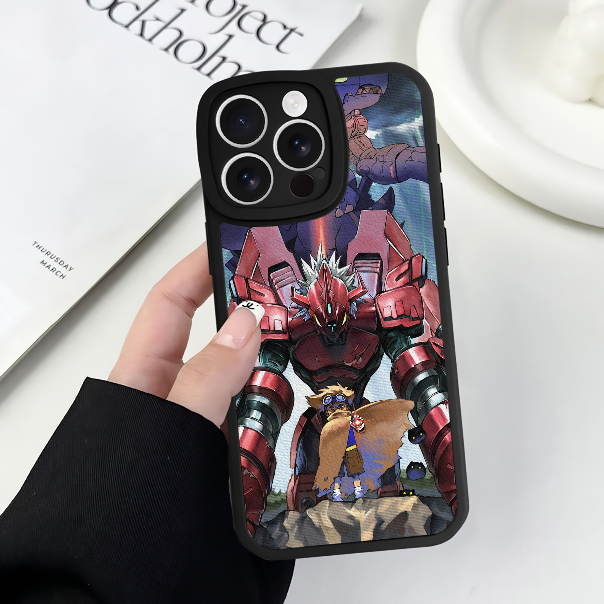 （画像用） Digimon デジタルモンスター/デジモン 【iPhone 16シリーズ対応】シリコンスマホケース（レザー調） 材質：シリコン